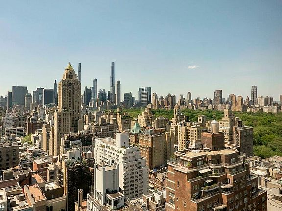 3rd image of 900 Park Ave #28E