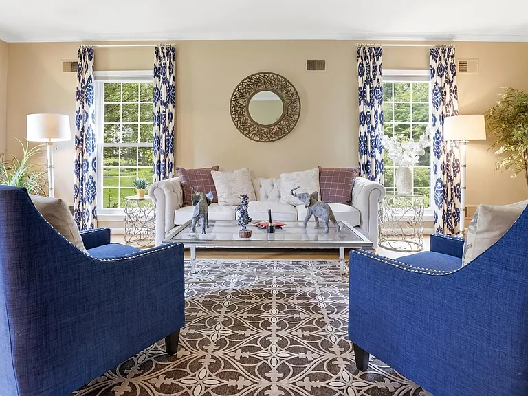 7715 Crossover Dr — Photo 24
