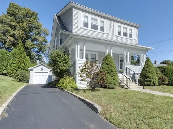 10 Windemere Rd, Worcester, MA 01602