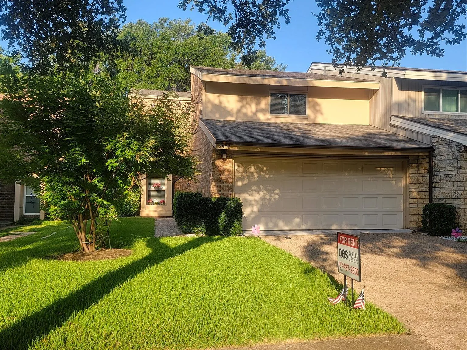 3 bed, 2.5 bath, 1806 sqft, $2,550 — Photo 1