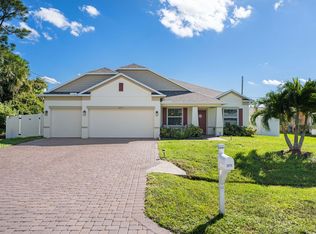 3271 SW Regatta Street, Port Saint Lucie, FL 34953