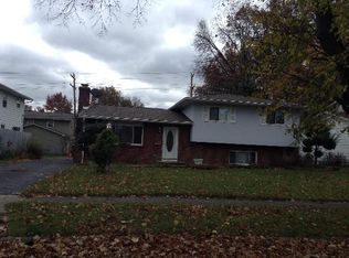 1297 Vinewood Dr, Columbus, OH 43229