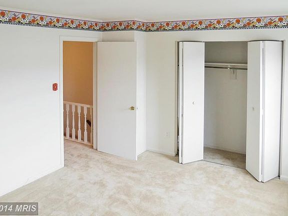 4th image of 14419 Golden Oak Ct
