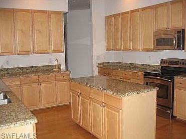 3rd image of 7120 Lemuria Cir APT 503
