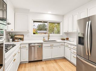 59 Trellis Dr, San Rafael, CA 94903