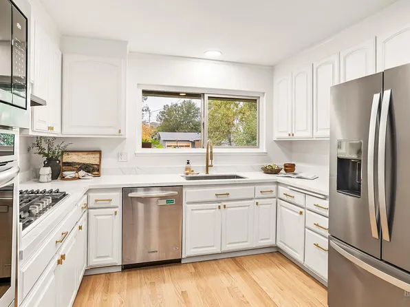 59 Trellis Drive, San Rafael, CA 94903