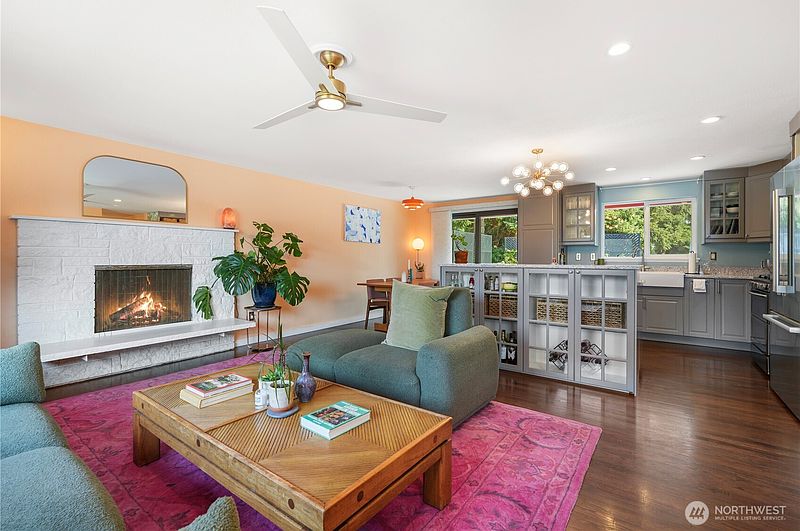 3rd image of 12661 SE 160th Street