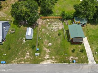 130 Ernie Dr, Wewahitchka, FL 32465