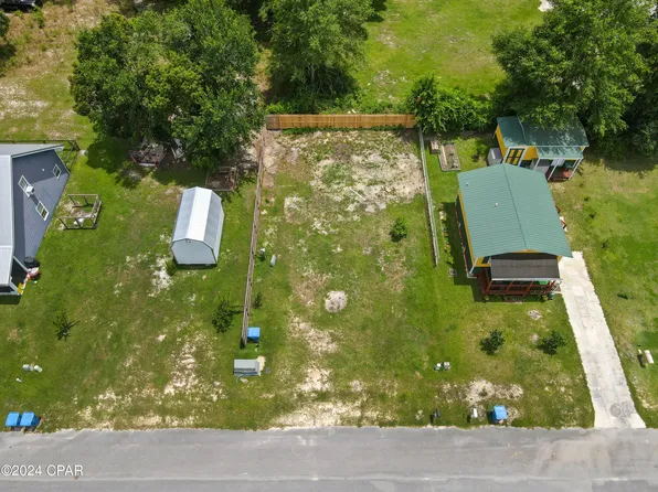 130 Ernie Dr, Wewahitchka, FL 32465