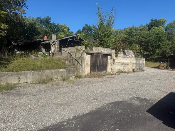 13811 Hale Rd, Plano, IL 60545