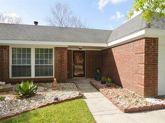 4th image of 3011 Sugar Wood Dr