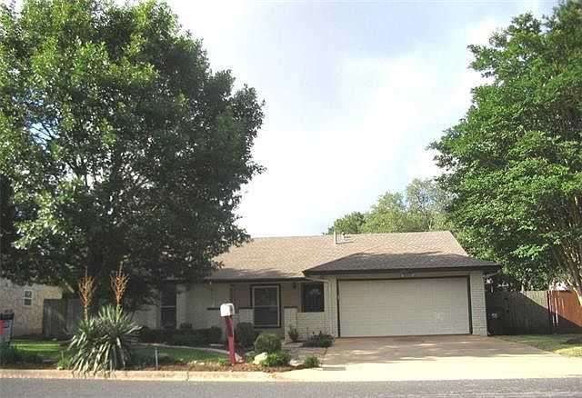 1st image of 3507 Monument Dr