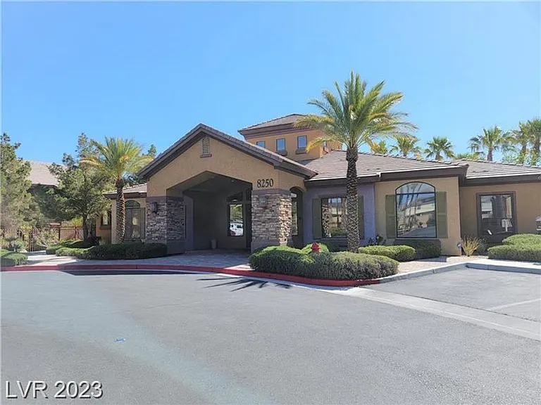 8250 N Grand Canyon Dr #1116 — Photo 7