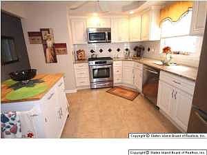 1st image of 324 Baden Pl
