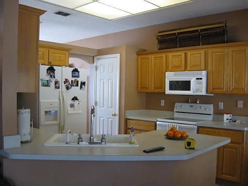 5th image of 1105 Silver Spur Ct