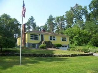 97 Cross St, Duxbury, MA 02332