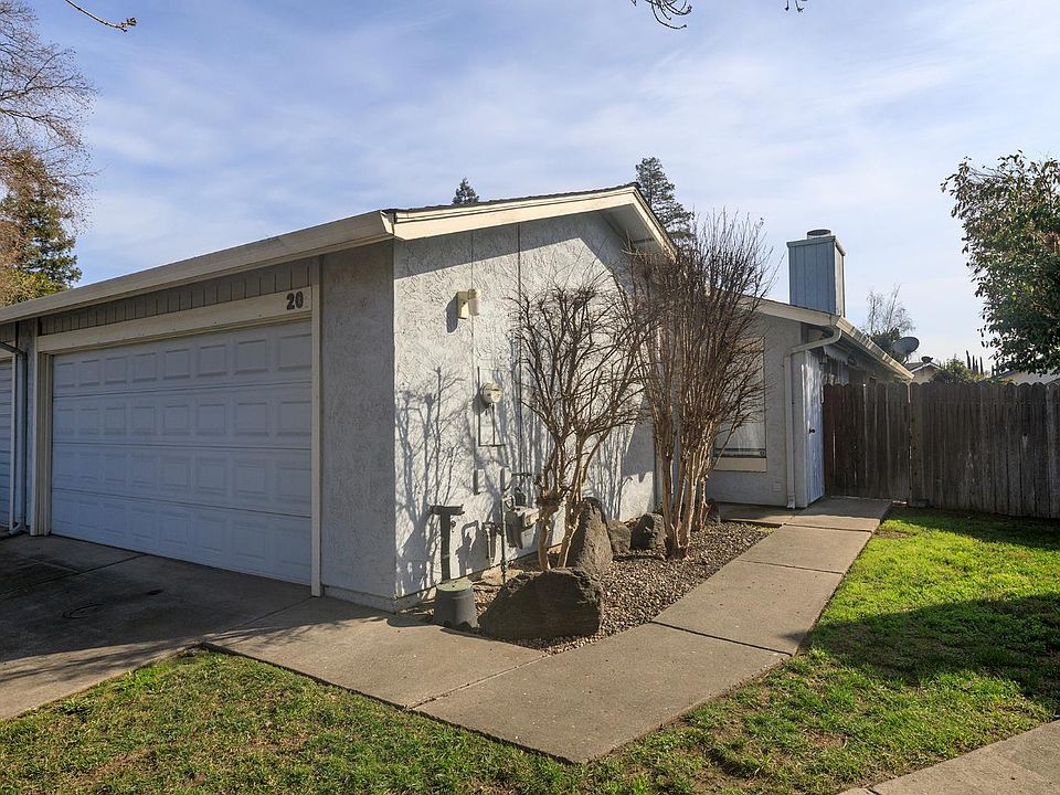 1st image of 1296 Spruce Ln APT 20