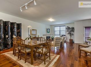 4581 Madison Ave UNIT F2, Kansas City, MO 64111