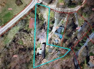 11 Huntley Dr, Asheville, NC 28803