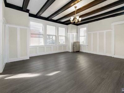 175 No Munn Ave, East Orange, NJ, 07017