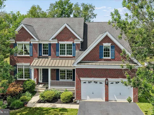 609 Winston Ln, West Chester, PA 19382