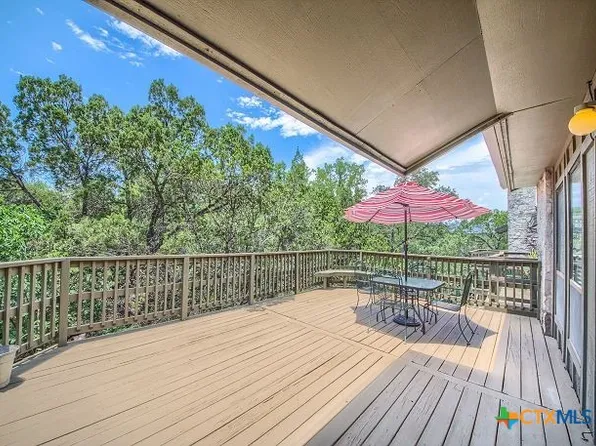 406 T Bar M Dr, New Braunfels, TX 78132