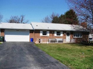 2541 Locust Rd, Dover, PA 17315