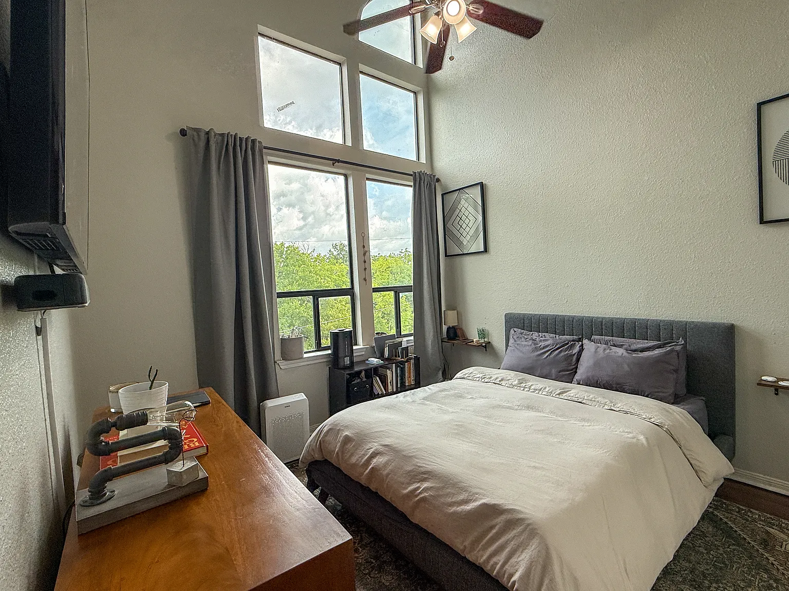 2 bed, 930 sqft, $1,000 — Photo 4