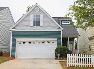 8 Minots Ledge Ln, Simpsonville, SC 29681