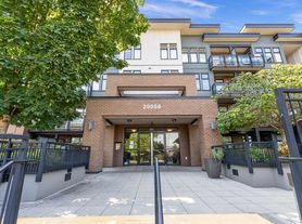 20062 Fraser Hwy Langley BC | Zillow