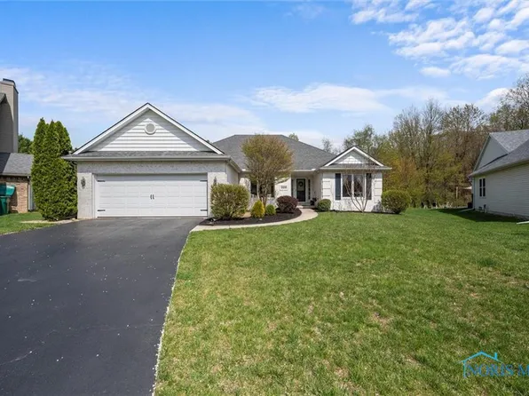 8420 Colt Ct, Holland, OH 43528