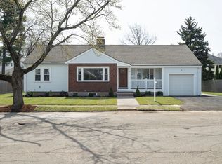 39 Bacon Rd, Belmont, MA 02478