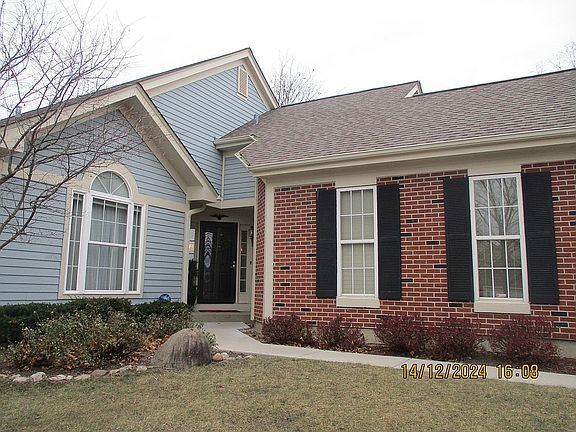 4th image of 36274 N Goldspring Ct