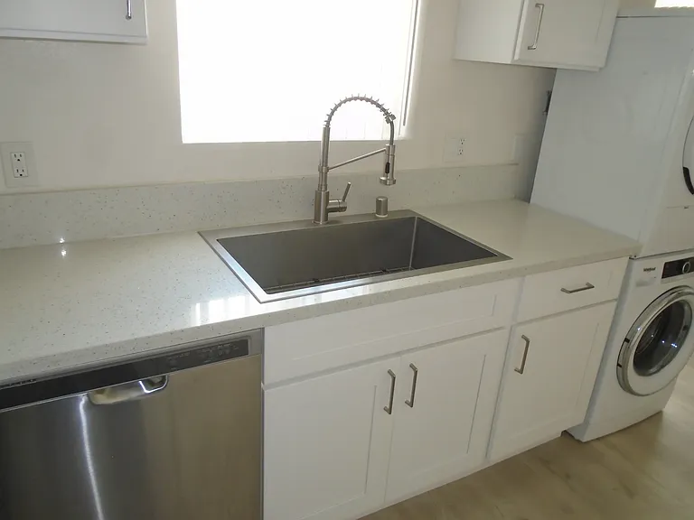 Stonewood Apartments — Photo 6