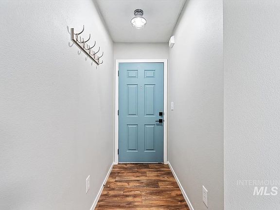 3rd image of 9665 W Shelterwood Dr