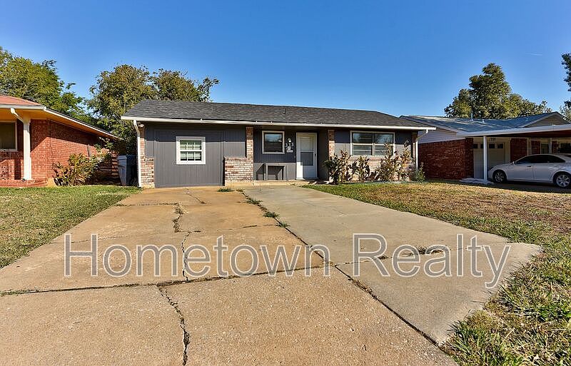 1st image of 333 NW 90th St
