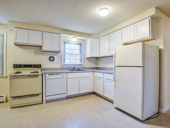 2nd image of 80 House St #403307644