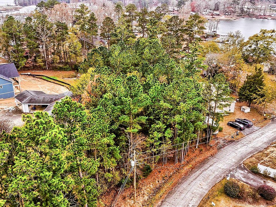 1st image of 421 W Point Dr Lot 58