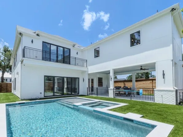 974 W 43rd St, Houston, TX 77018