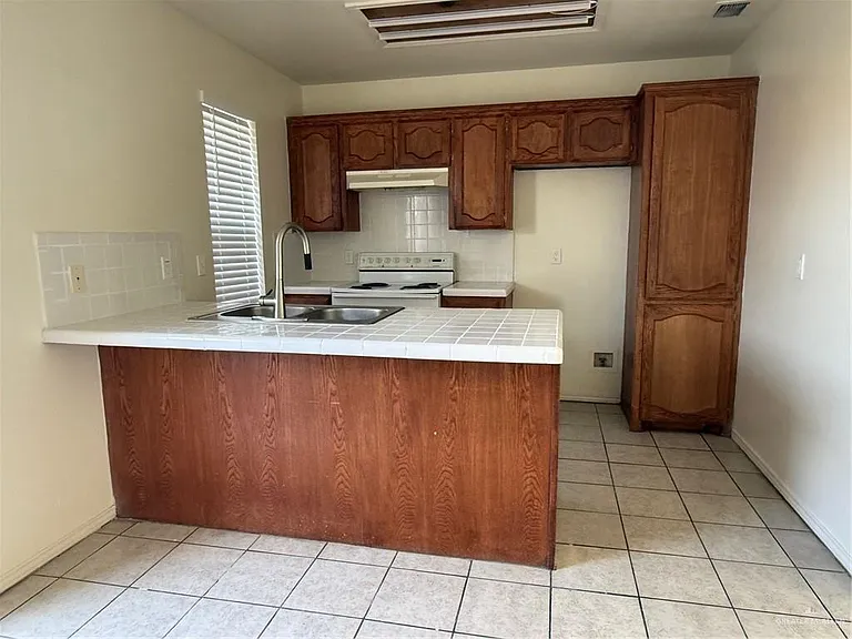 2209 Umbel St #C — Photo 3