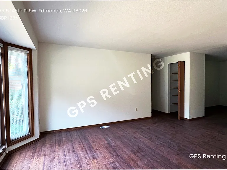 5515 148th Pl SW — Photo 15