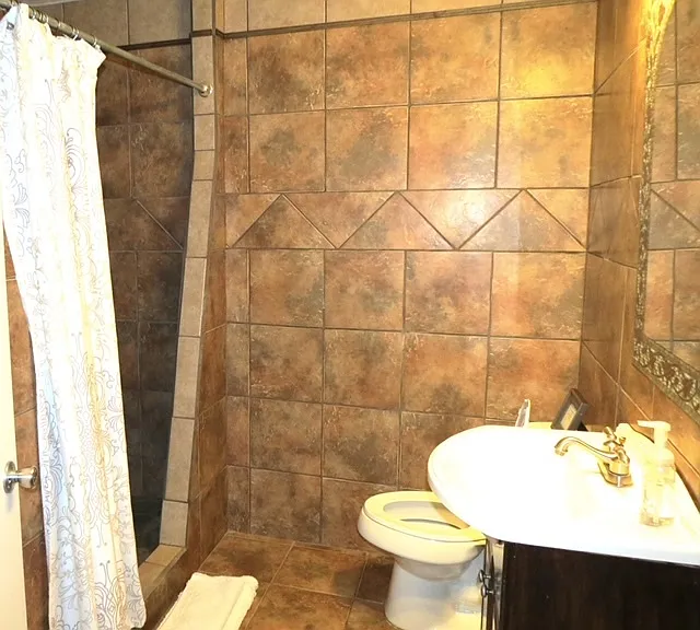 4724 Lakeview Dr — Photo 17