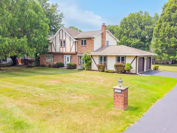 1277 Cherry St, Bloomsburg, PA 17815
