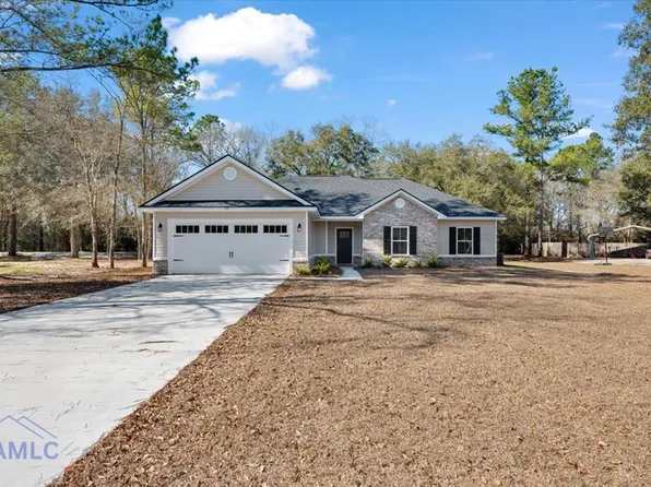 107 Mangrove Ct, Jesup, GA 31546