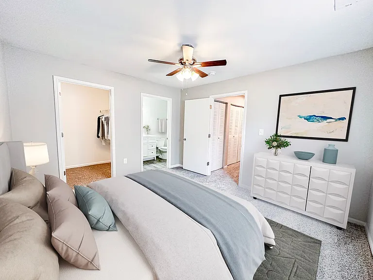 Rocky View Apartment Homes — Photo 132