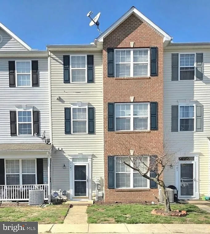 1507 Blue Heron Dr photo 1