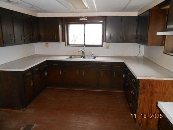 4th image of 3755 N Grubb Rd