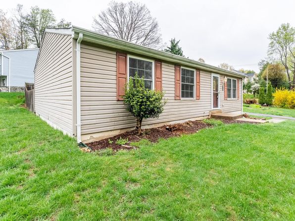 5364 Laura Belle Ln, Fairfax, VA 22032
