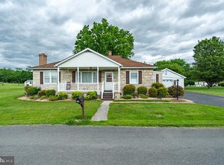 264 Hopewell Ave, Mount Jackson, VA 22842
