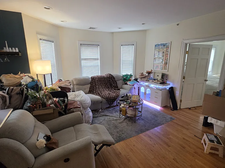 99 Pearl Ave #2 — Photo 9